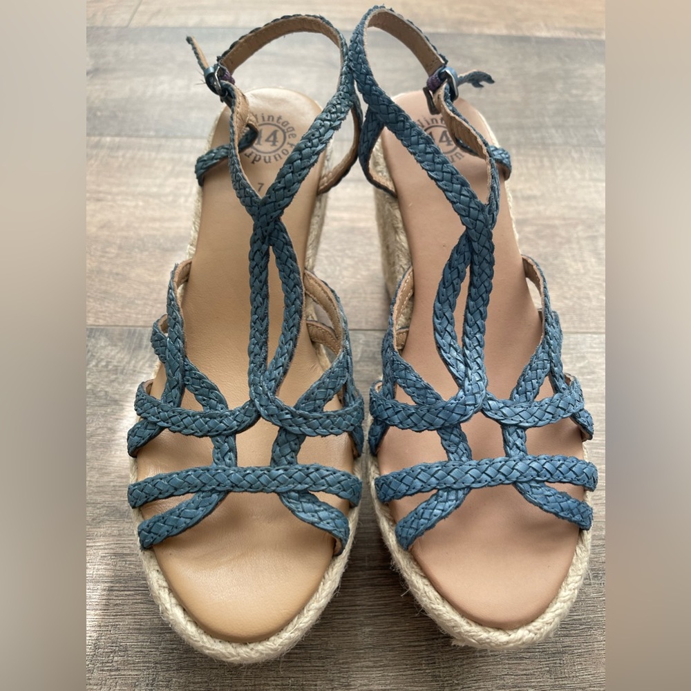New VINTAGE FOUNDRY CO ELOISE PLATFORM WEDGES size 7